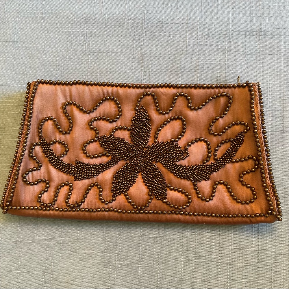 Vintage La Regale beaded clutch